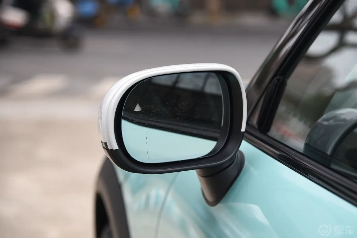 MINI1.5T COOPER 经典派 三门版后视镜镜面