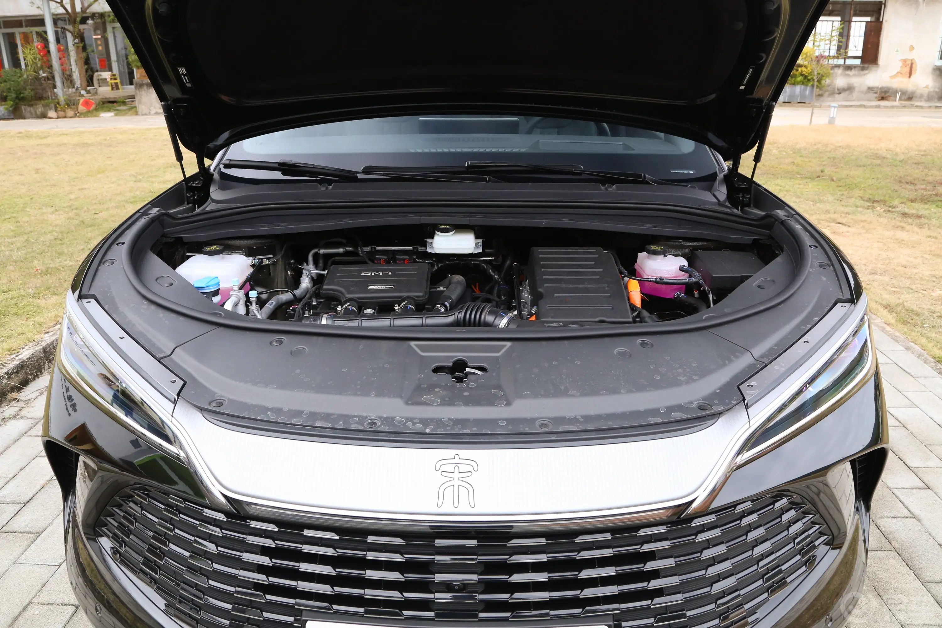 宋L DM-i智驾版 1.5L 160km 卓越型前舱整体