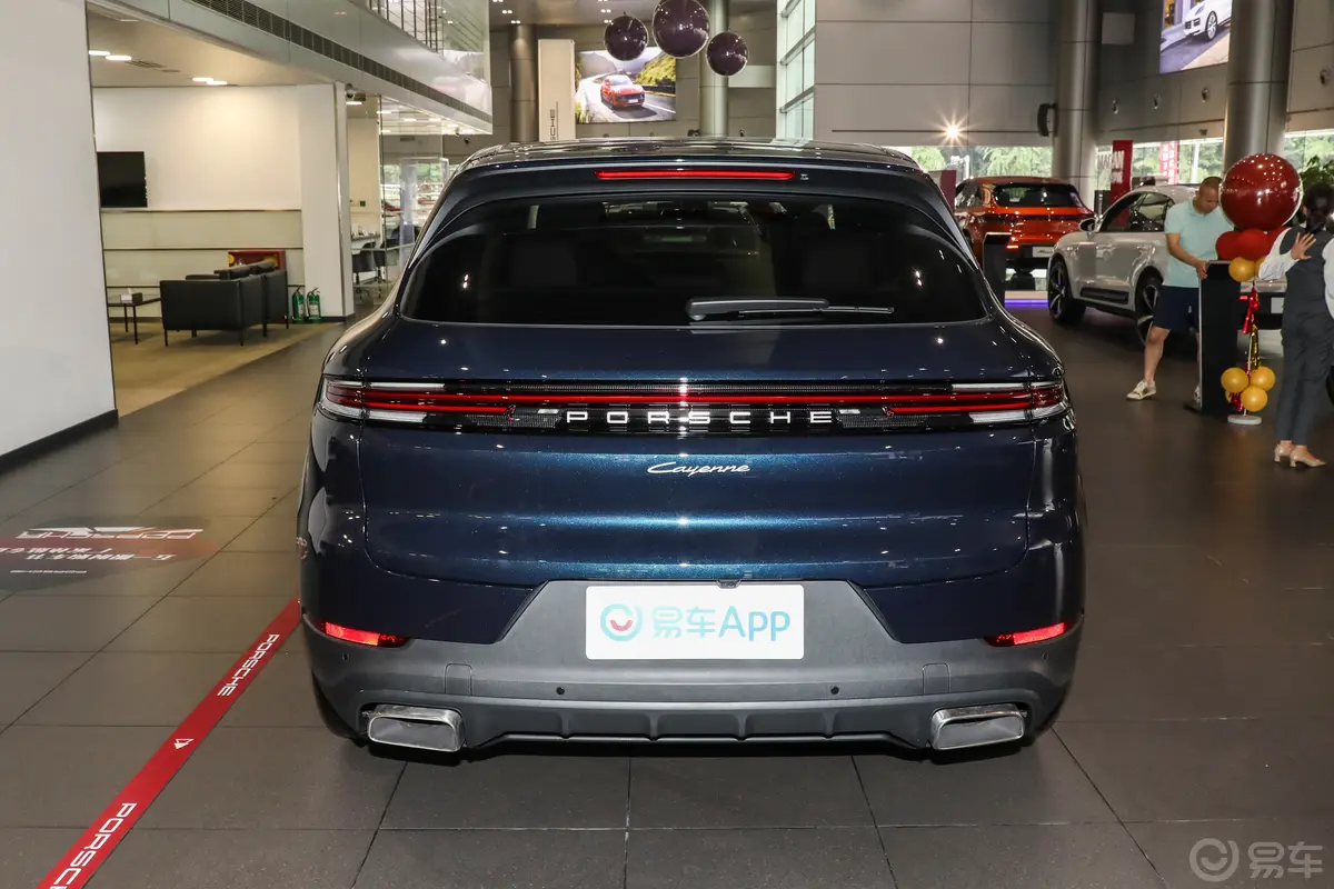 CayenneCayenne 3.0T 逐梦版正后水平
