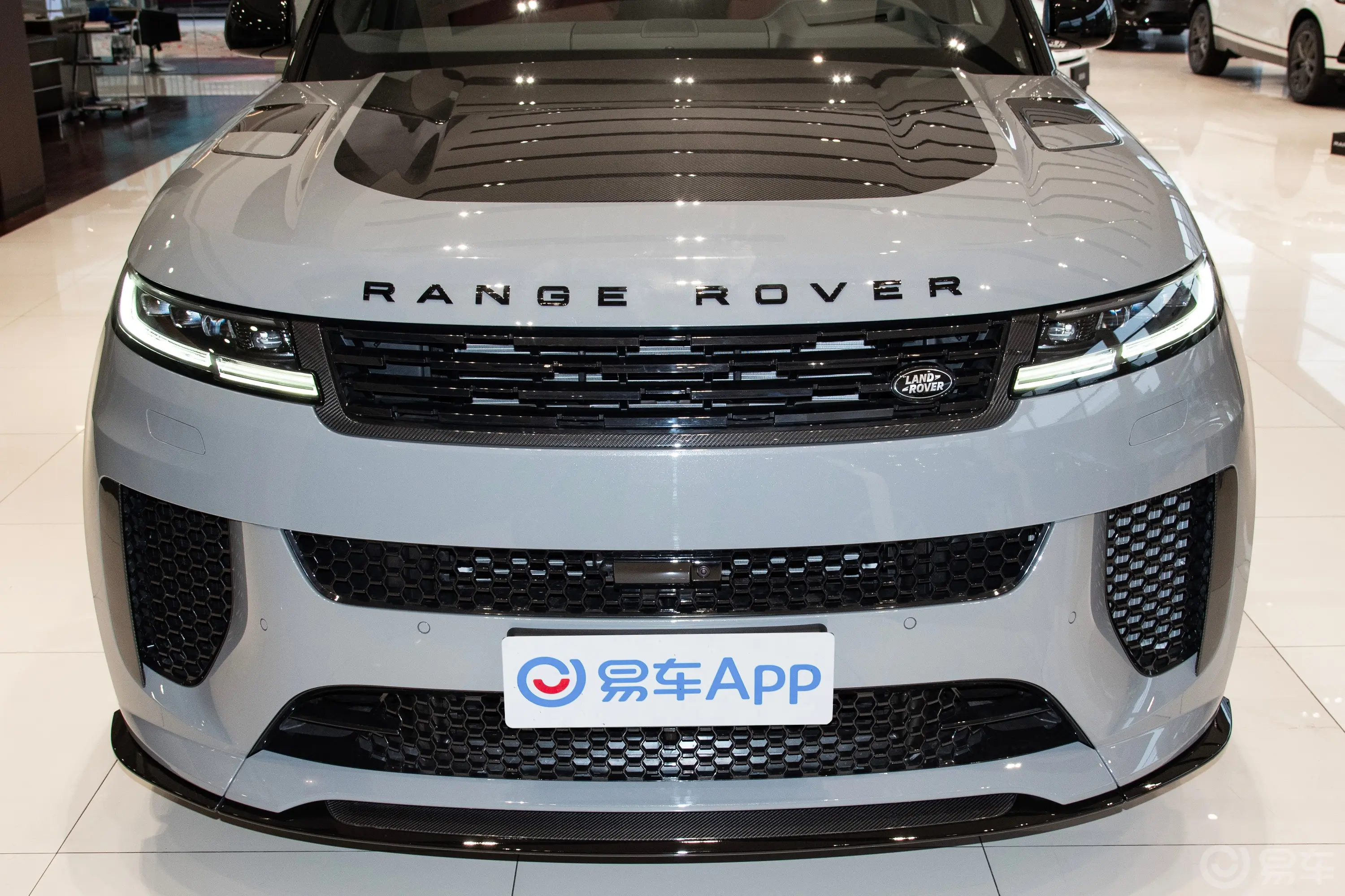 【揽胜运动4.4T SV Edition Two外观细节图片-汽车图片大全】-易车