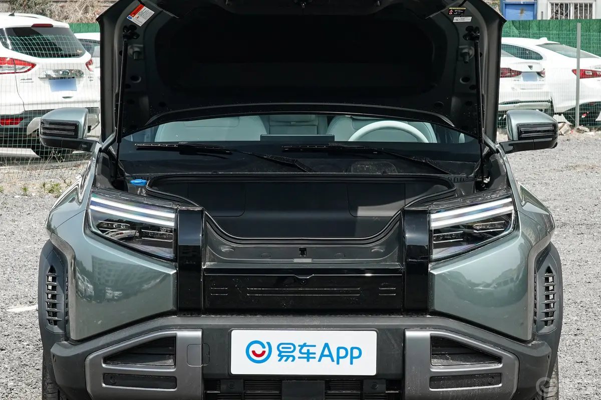 钛3501km 后驱智驾Pro版前舱整体