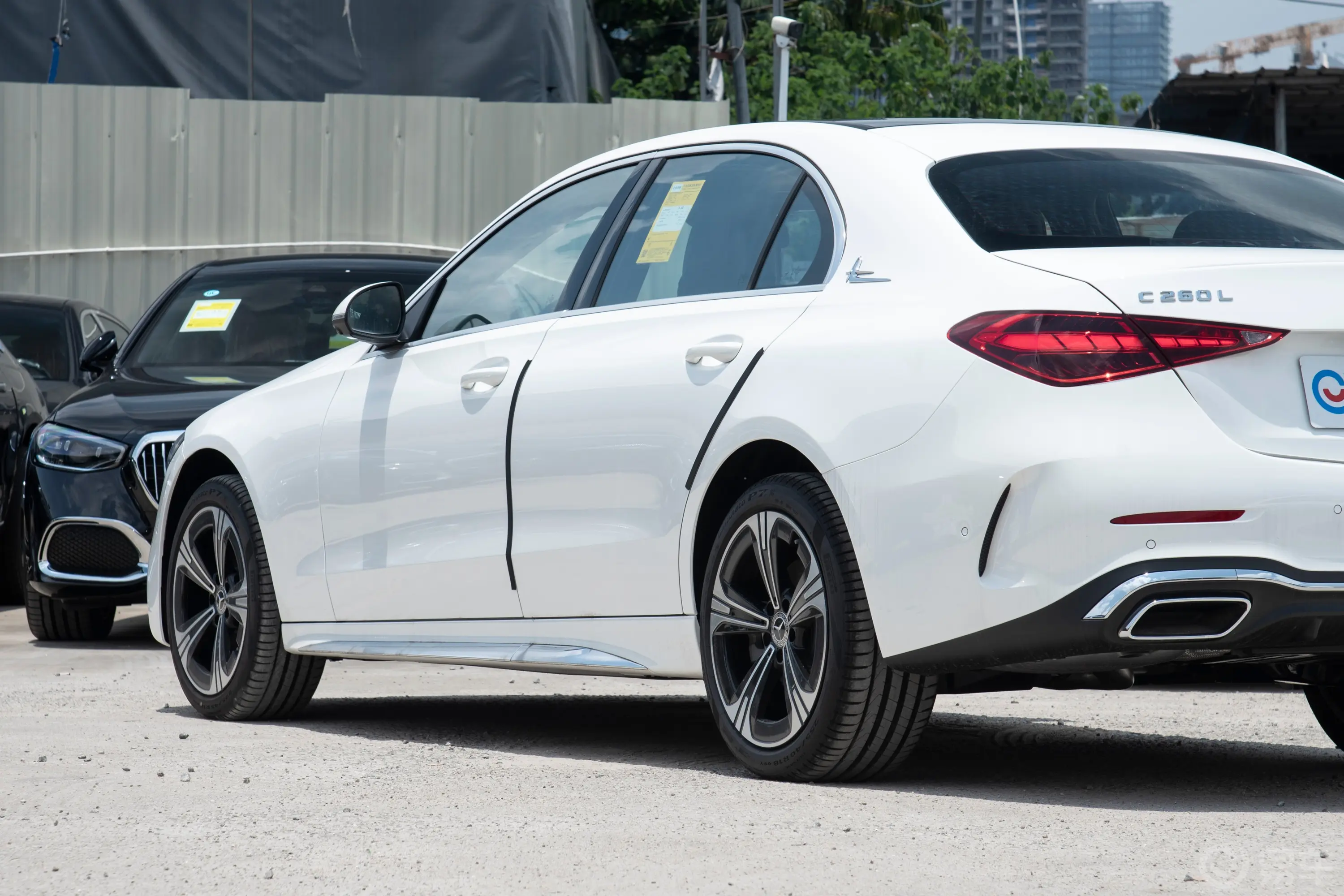 奔驰C级改款 C 260 L 4MATIC 运动版外观细节