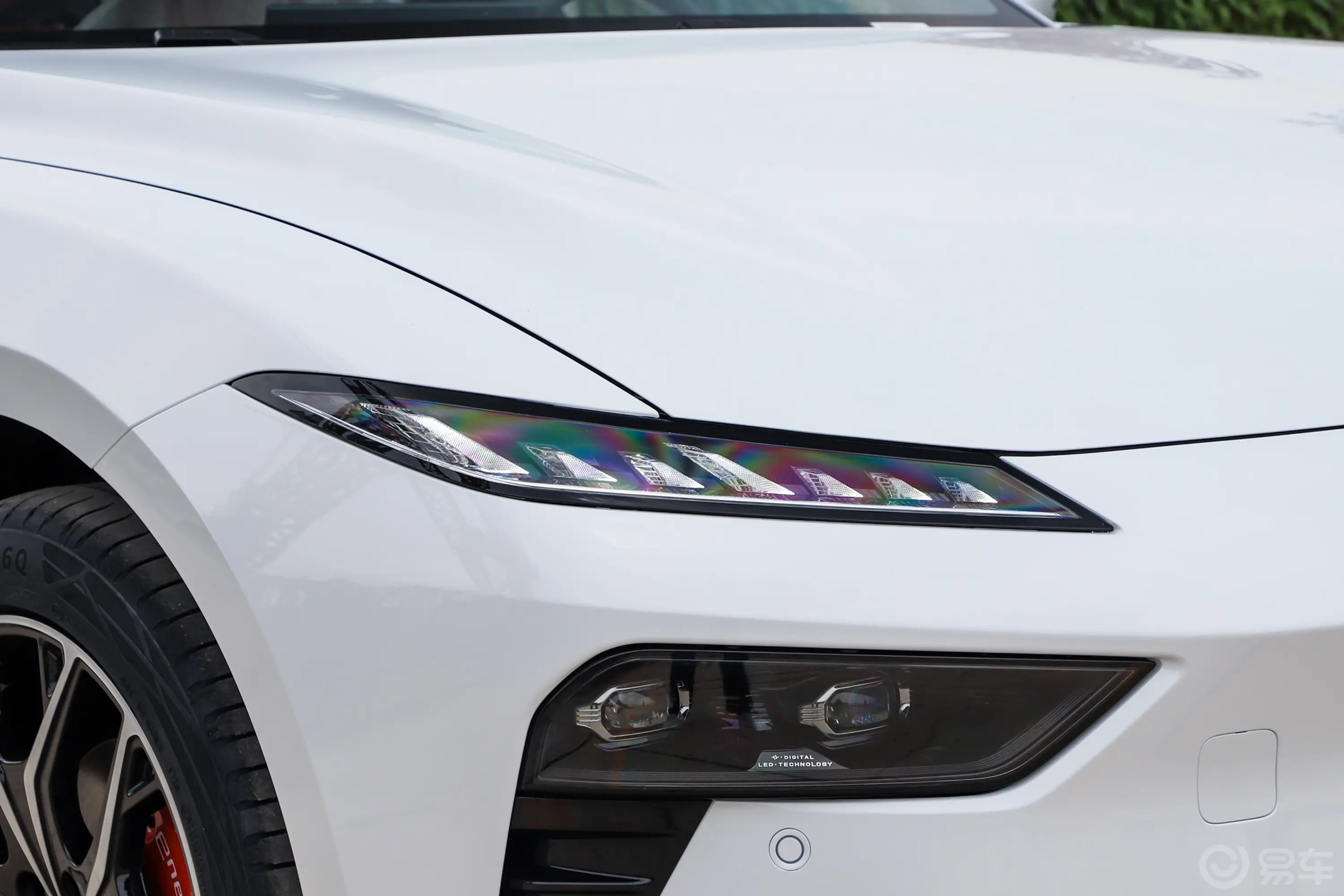 eπ007纯电版 650km 后驱Pro巡航版外观细节