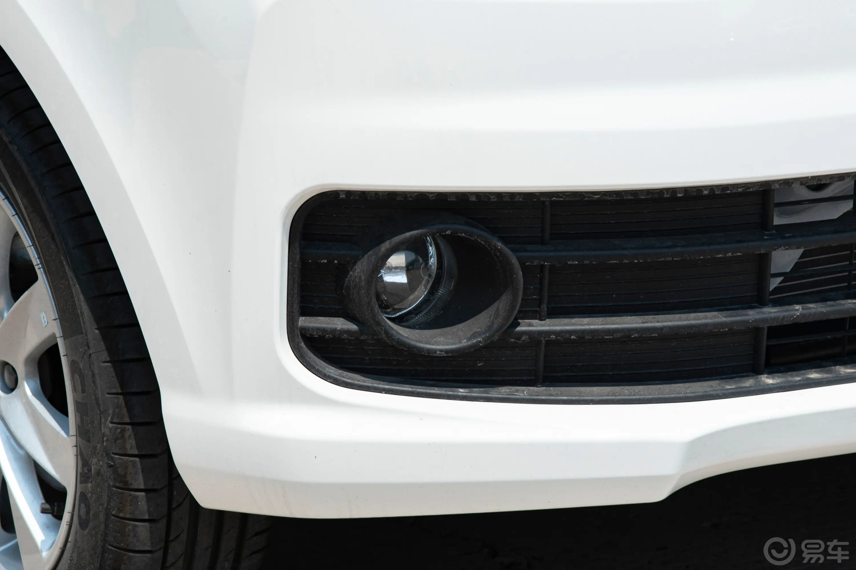 风光330330S 1.5L 舒适型 7座外观细节