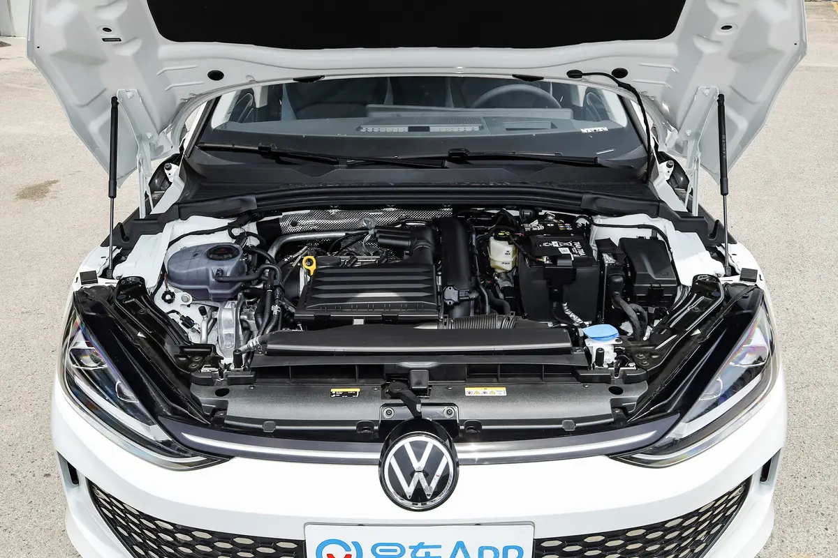 凌渡凌渡L 280TSI 酷辣PLUS版前舱整体