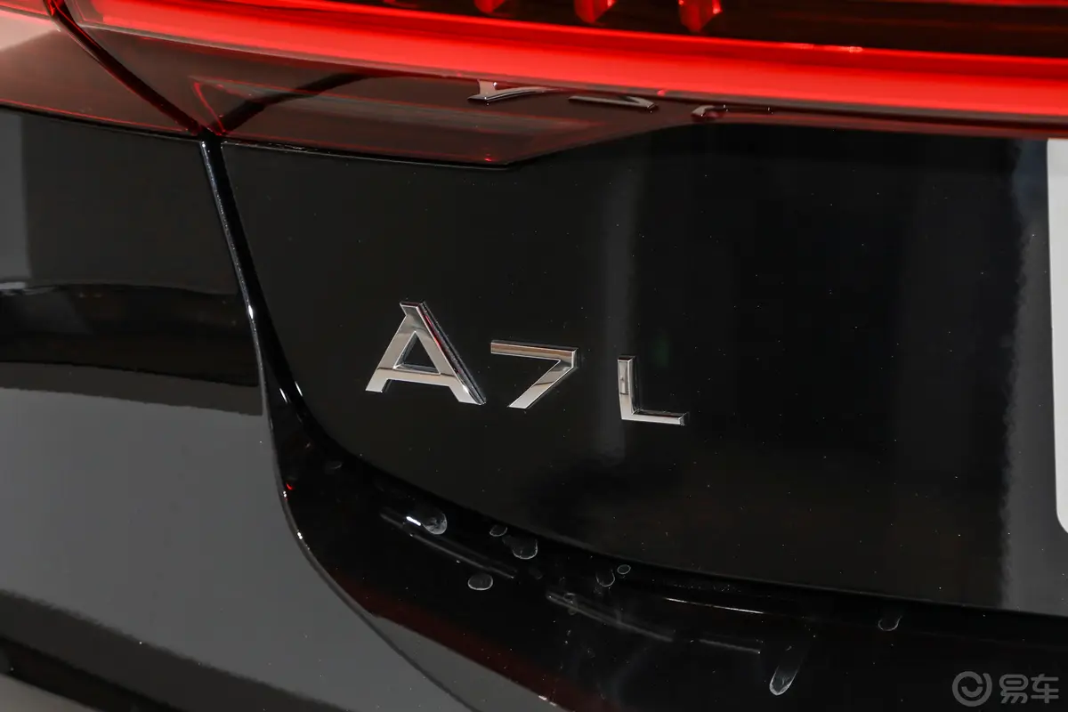 奥迪A7L45 TFSI 豪华型外观细节