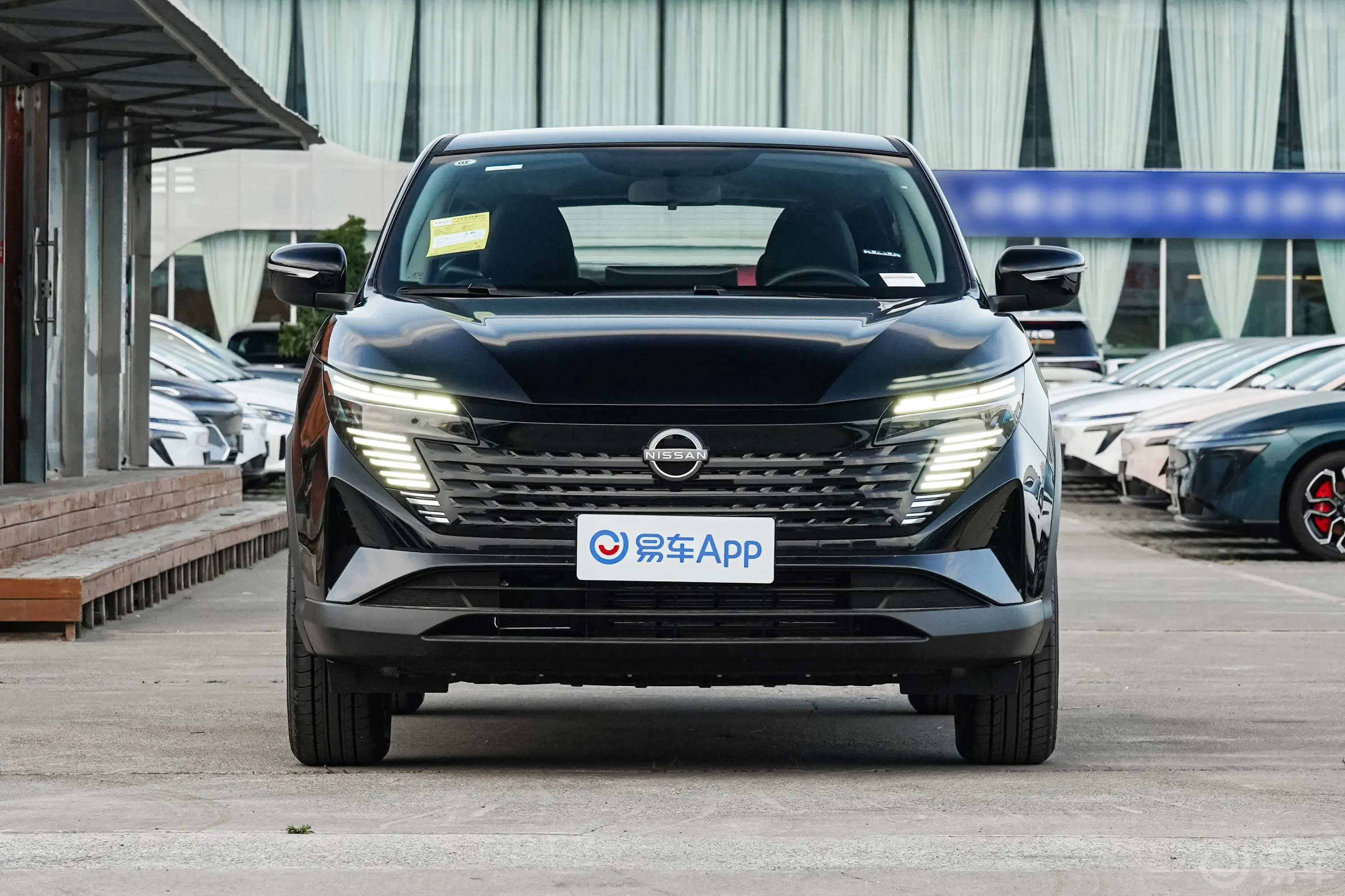 逍客改款 荣誉版 2.0L XV 真心版正前水平