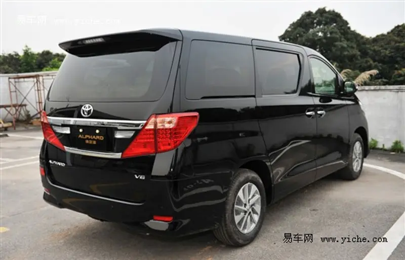 丰田进口豪华MPV车型ALPHARD埃尔法