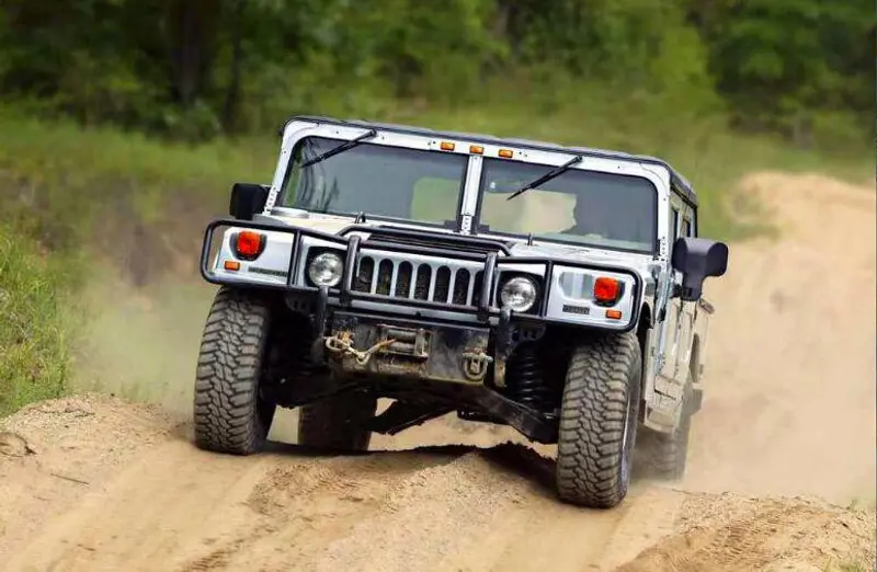 悍马H1 军用级别越野