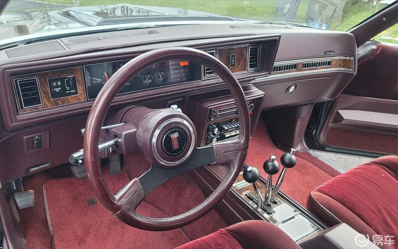 1985年奥兹莫比尔cutlass442