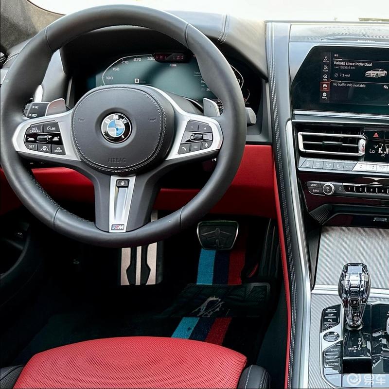 全白车身的 840i 搭配红色座椅内饰,_宝马8系社区_易车社区