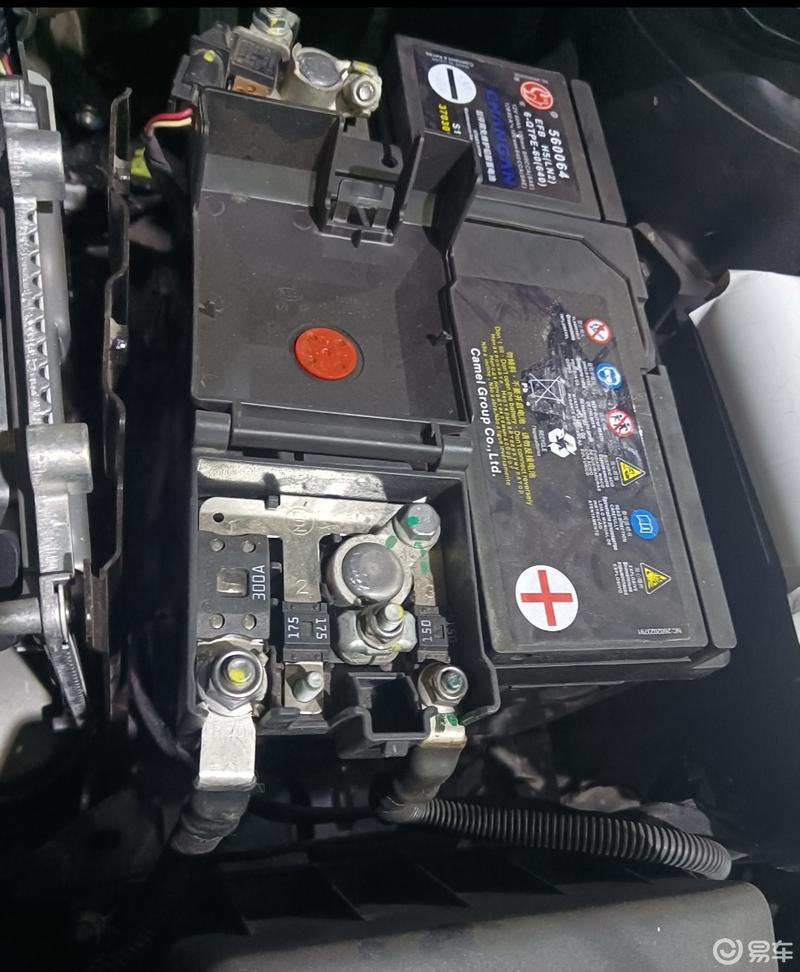 univ蓄电池正极保护盖如何打开