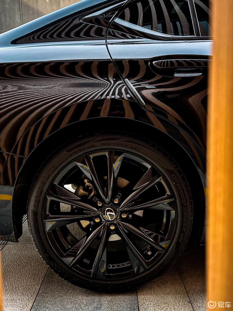 雷克萨斯es#|||黑武士,不需要合群