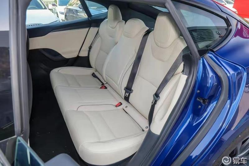 当前位置:>易车>社区>models社区>models空间表现一般,内饰有质感>