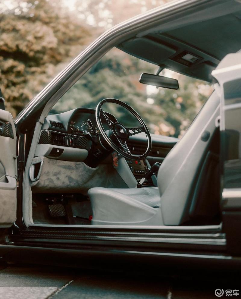 艺术品|奔驰c126