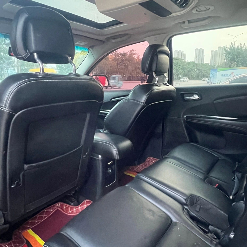 2013款道奇酷威,4万豪华七座suv