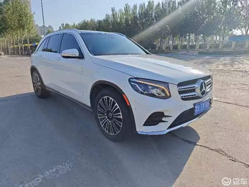 【车辆款型】2019款 奔驰glc260