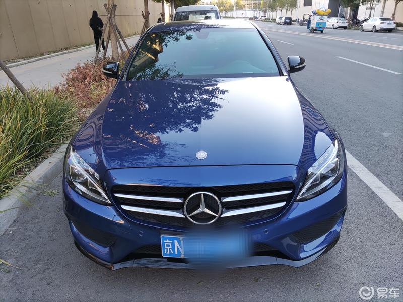 出2017款改款奔驰c200