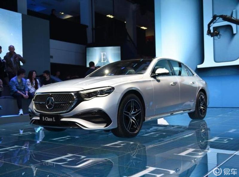 全新奔驰e级正式开启预售!