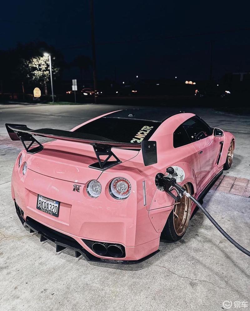 follow @onlygtr  for