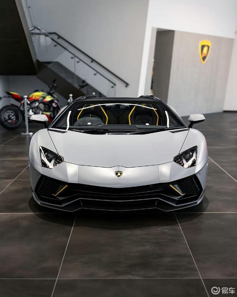 兰博基尼 aventador ultim