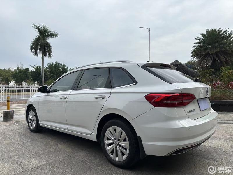 最新到店,19年大众朗逸两厢舒适版,1.