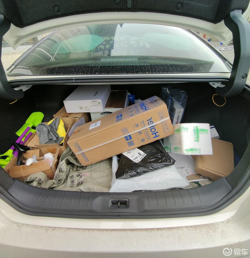 生活的温馨角落,就是我的21款天籁后备箱.