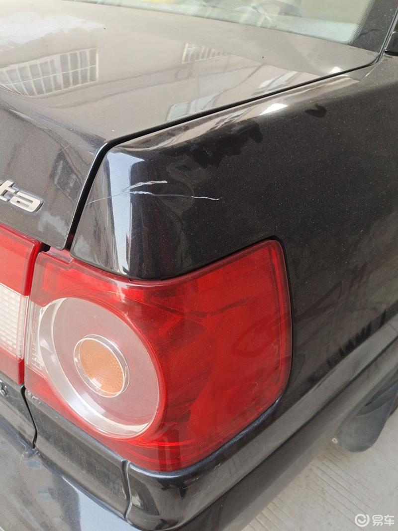 用补漆笔修复车身小划痕_桑塔纳社区_易车社区