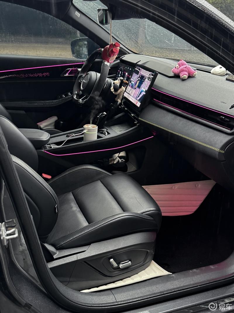 领克03|好看的内饰能激起开车欲望