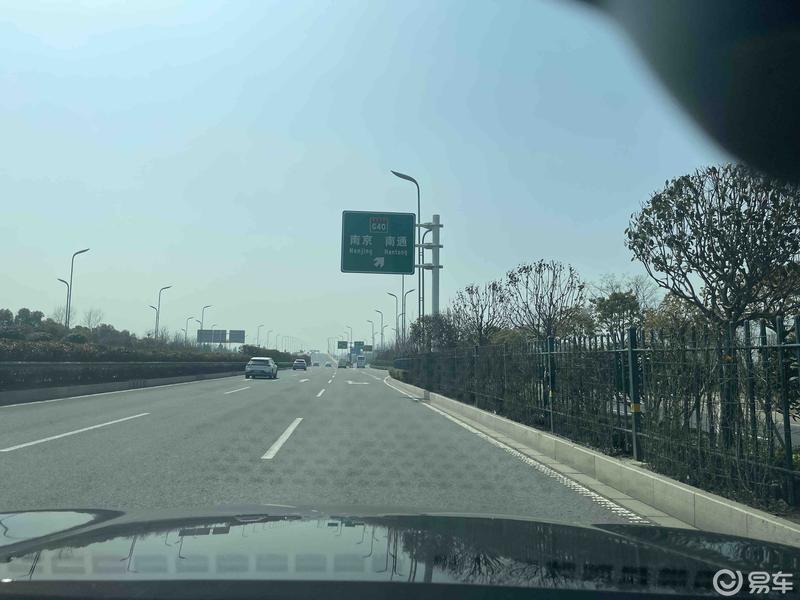 9593日行千里!扬州7915武汉