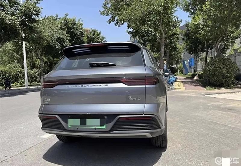 比亚迪宋pro荣耀版