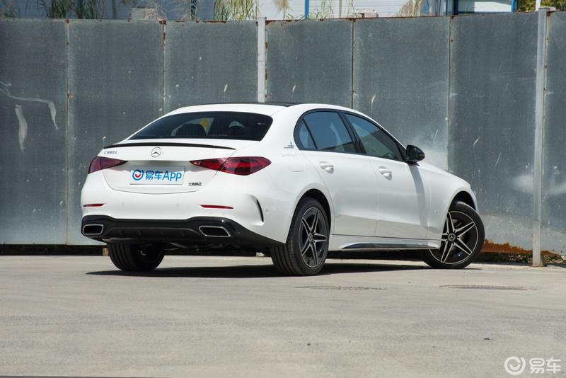 奔驰c级,奥迪a4l和宝马3系谁更强_奔驰c级社区_易车社区