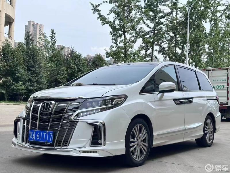 17年艾力绅至尊版配置到顶