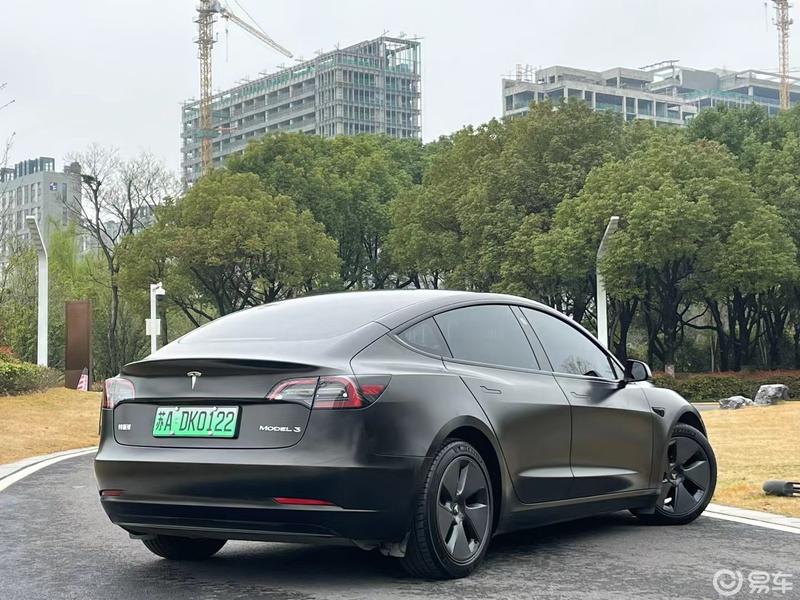 23年11月特斯拉model3 23款后
