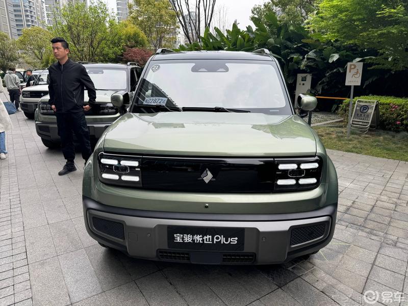 宝骏悦也plus:十万级"五门方盒子"