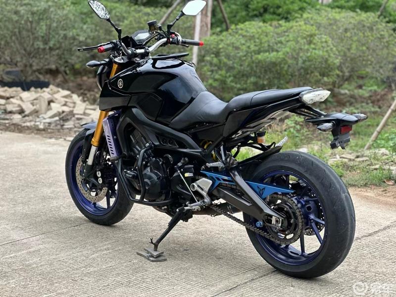 最新到货15年雅马哈mt09