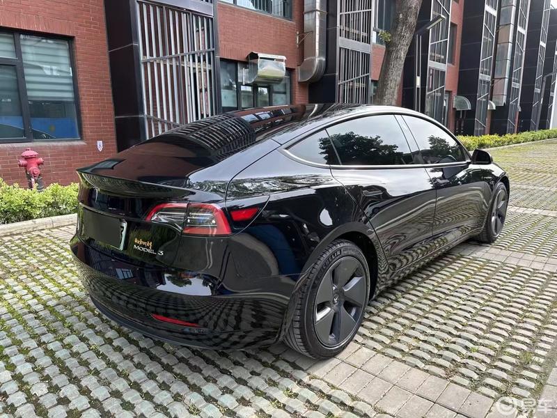 特斯拉 model 3 21款标准续航版