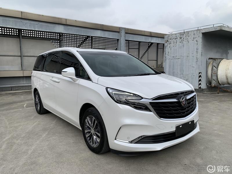 22年别克gl8 653t2万公里卖27