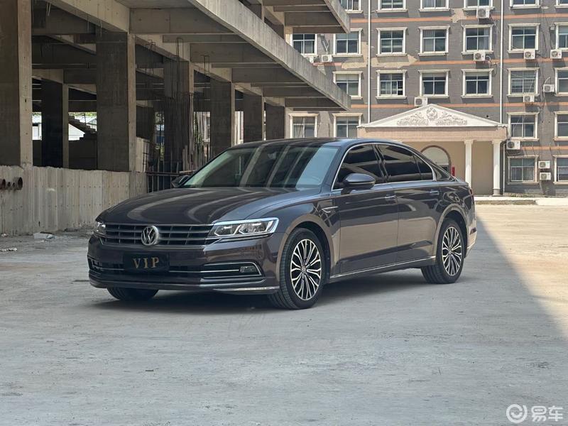 18款330两驱商务版大众辉昂,双电动座