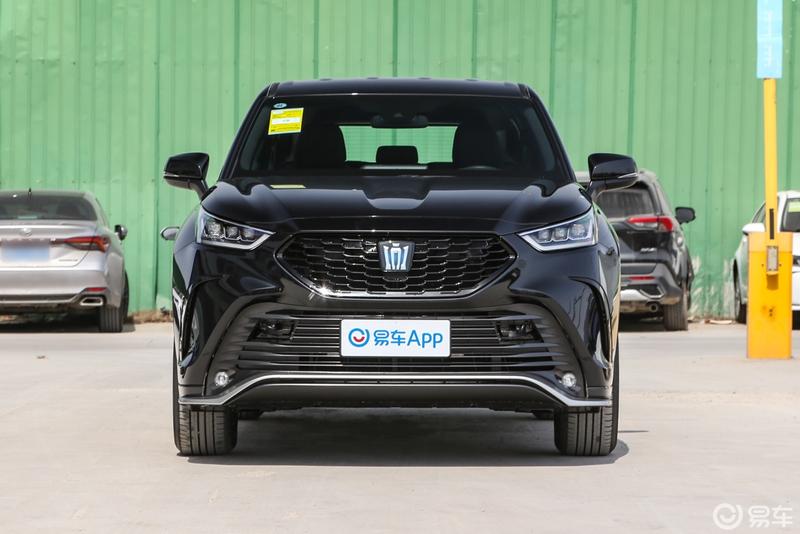 平台相同,销量不同,丰田汉兰达与皇冠陆放