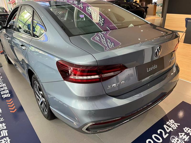 探店上汽大众朗逸五百万纪念版_朗逸社区_易车社区