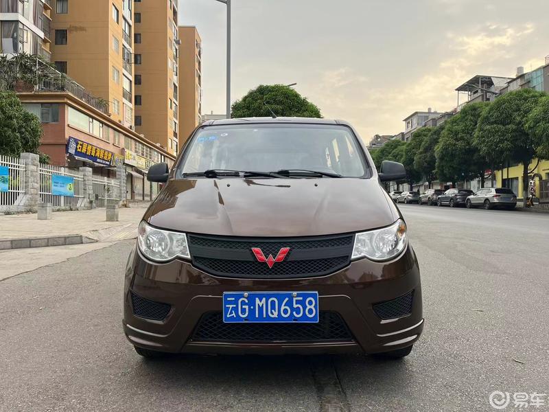 新到2015年12月本地一手五菱宏光s