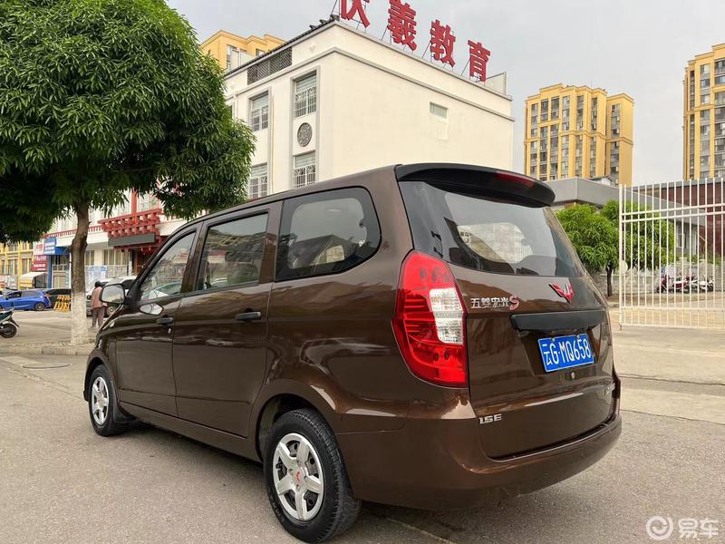 新到2015年12月本地一手五菱宏光s