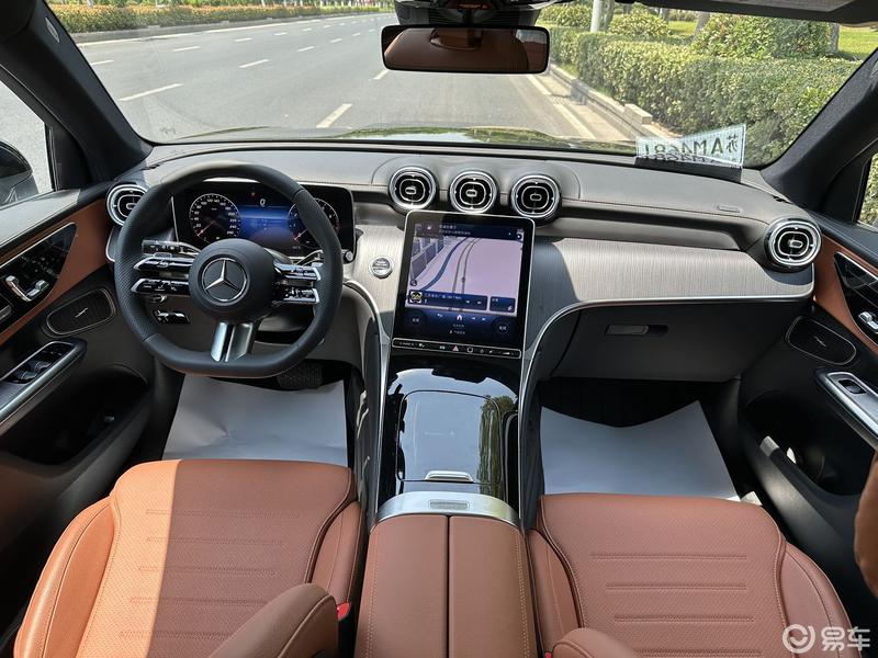 奔驰glc级2024款glc 260 l
