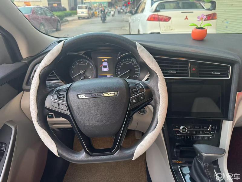 18年私家一手启辰d60自动1.6豪华版