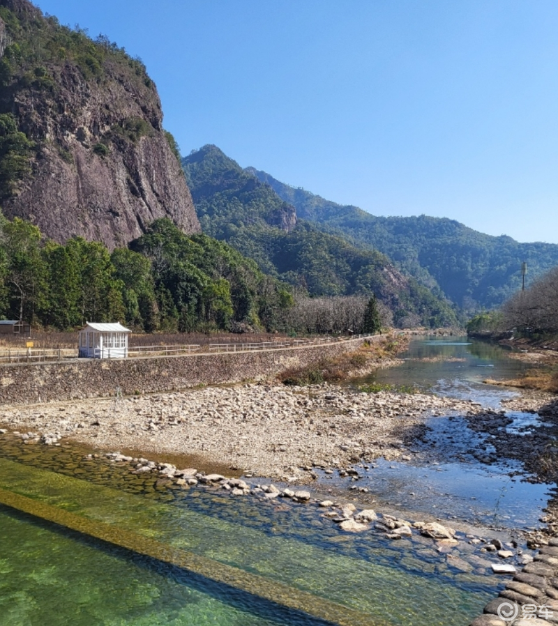 绍兴东湖陶公洞图片