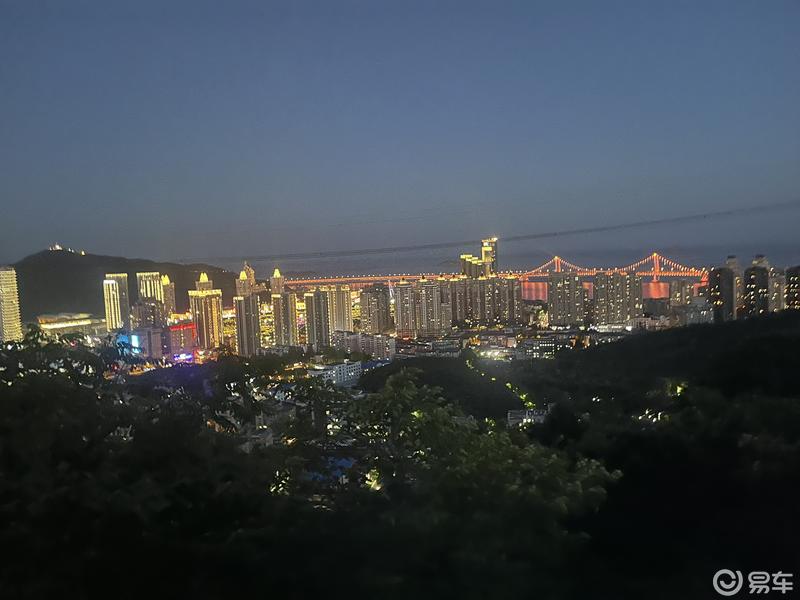 夜探大连星海广场:与深蓝共享快乐