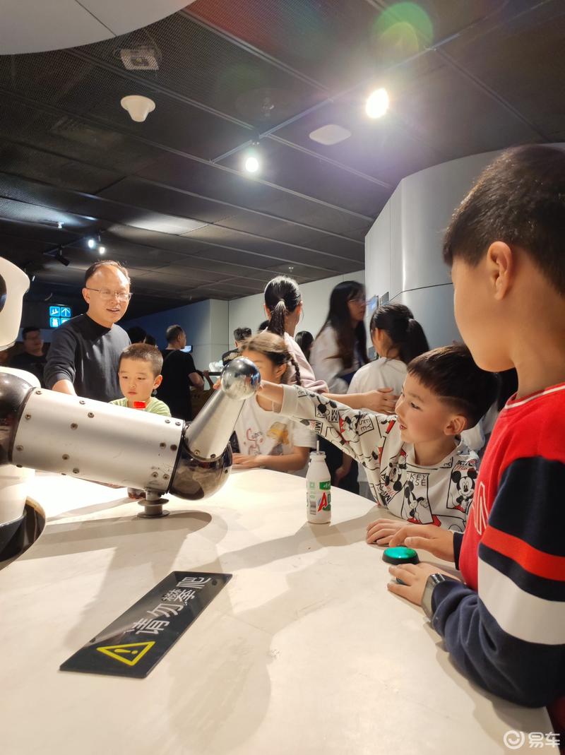 重庆科技馆一日游_轩逸/轩逸·纯电社区_易车社区