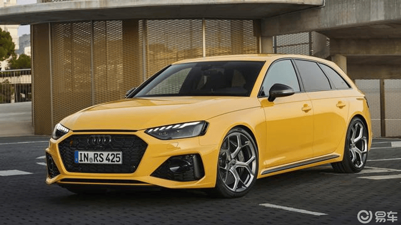 奥迪rs 4 avant 25周年纪念版