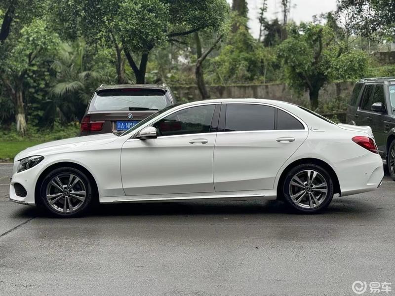 2018年奔驰c 200l运动型,16一手